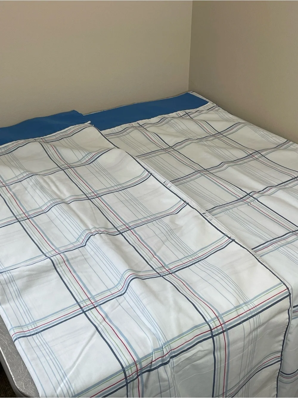 Vintage 80s Percale Blue and White Plaid Twin XL 2 Flat Sheet Set